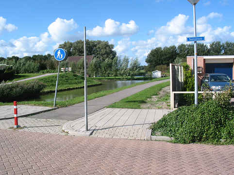 foto van een fietspad aan de noordkant van de wijk