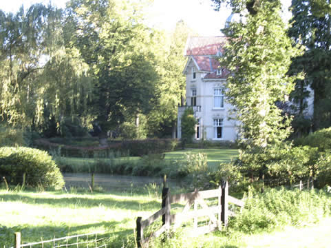 landhuis met park